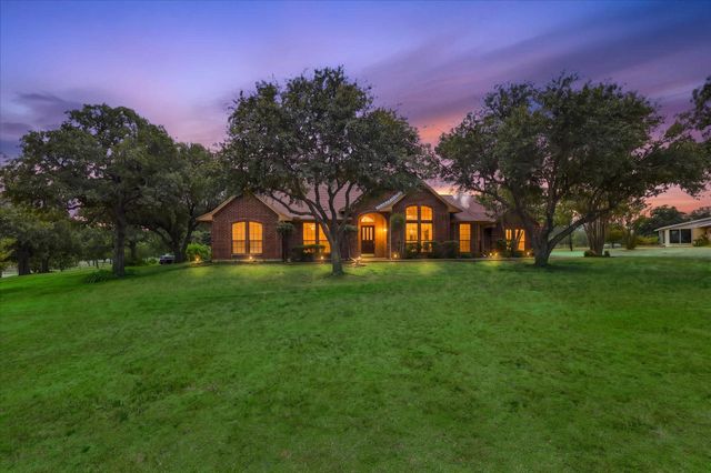 1332 Rolling Acres Drive, Argyle, TX 76226