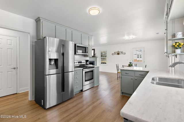 95 Windsor Street, Goldston, NC 27252