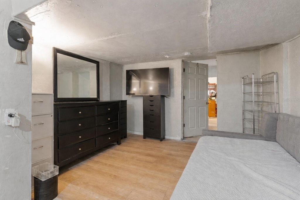 Image 11 of property listing at Address unavailable.