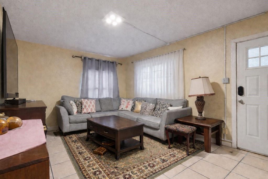 Image 3 of property listing at Address unavailable.