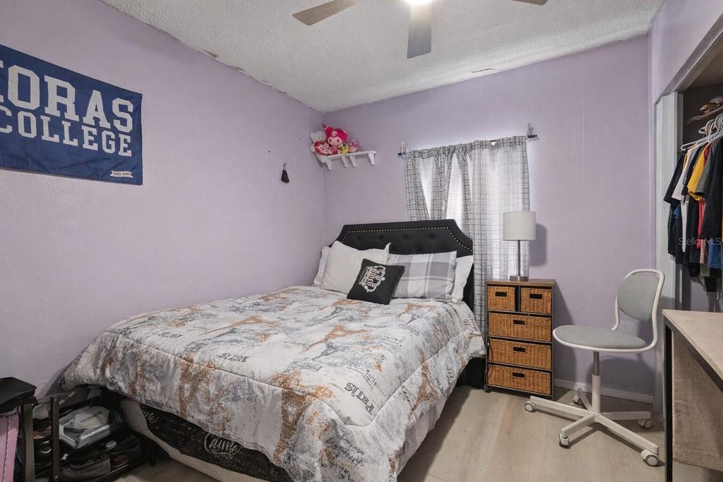 Image 10 of property listing at Address unavailable.