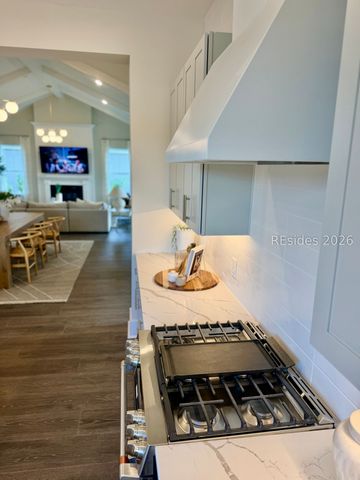 1128 White Water Dr, Hardeeville, SC 29927