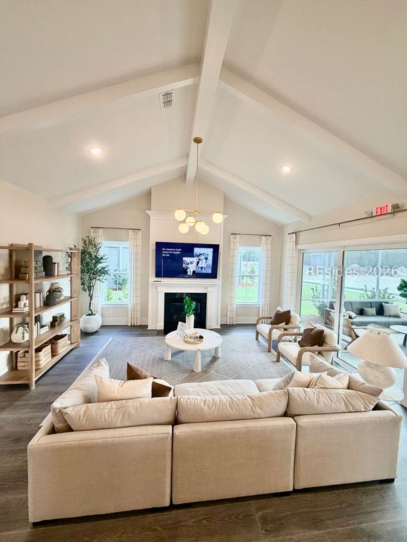 1128 White Water Dr, Hardeeville, SC 29927