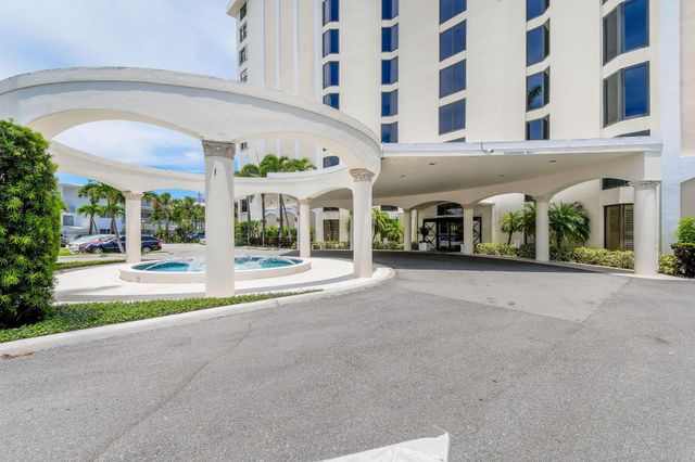 3800 Washington Road 712, West Palm Beach, FL 33405