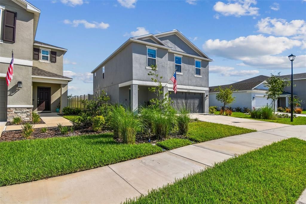 Image 2 of property listing at 11220 FIELDSTONE DRIVE, Palmetto, FL 34221