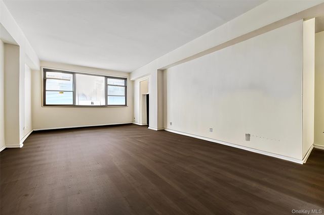98-19 64th Avenue 3D, Rego Park, NY 11374