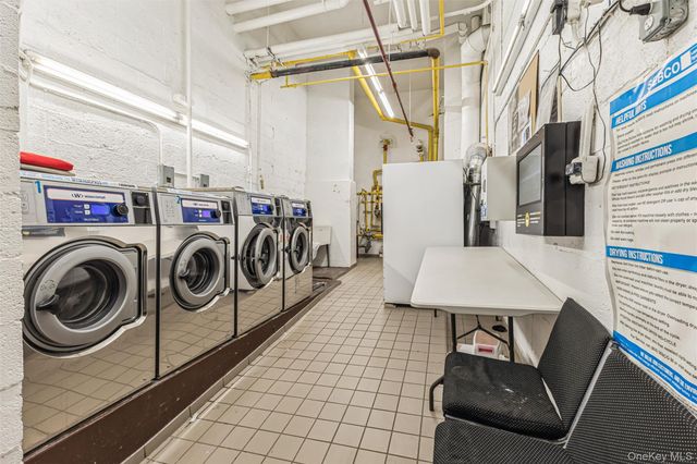 98-19 64th Avenue 3D, Rego Park, NY 11374