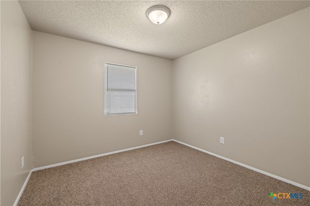 4401 Stallion Drive, Killeen, TX 76549