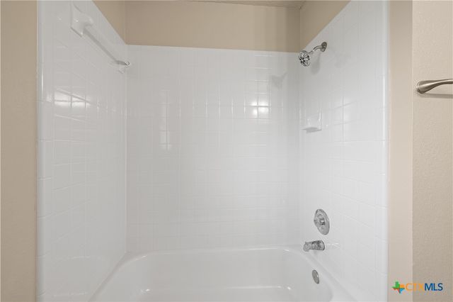 4401 Stallion Drive, Killeen, TX 76549
