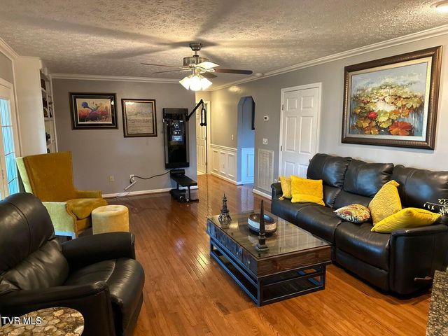 604 Snapps Ferry Road, Kingsport, TN 37663