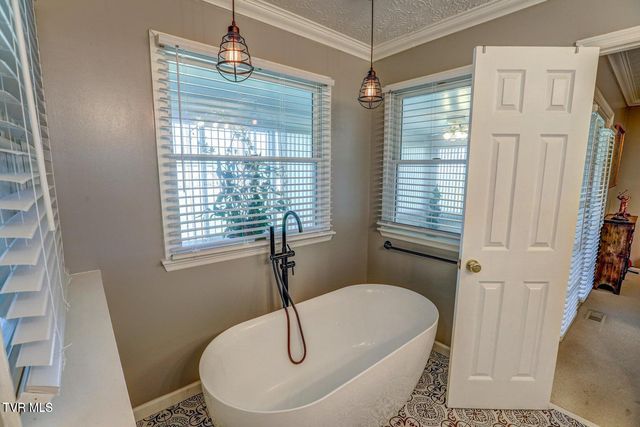 604 Snapps Ferry Road, Kingsport, TN 37663