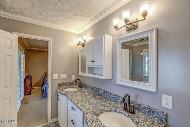 604 Snapps Ferry Road, Kingsport, TN 37663