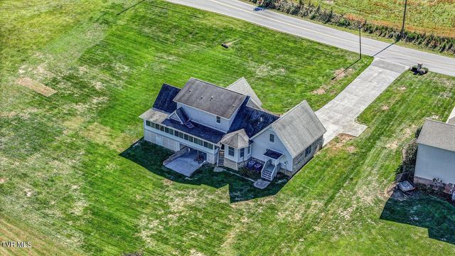 604 Snapps Ferry Road, Kingsport, TN 37663