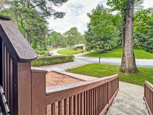 1097 Baker Lane, Marietta, GA 30062