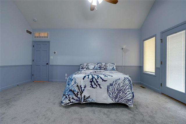 22700 E Blue Mills Road, Independence, MO 64058