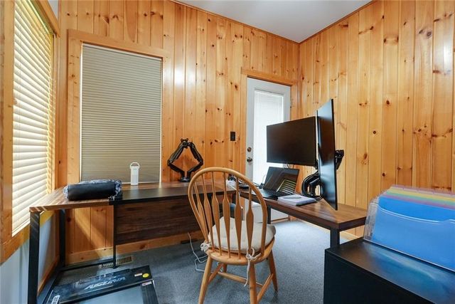 22700 E Blue Mills Road, Independence, MO 64058