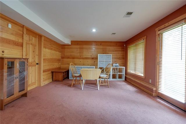 22700 E Blue Mills Road, Independence, MO 64058
