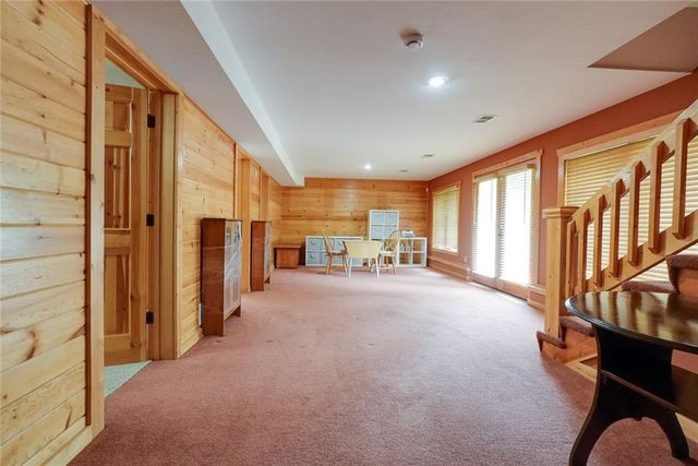 22700 E Blue Mills Road, Independence, MO 64058