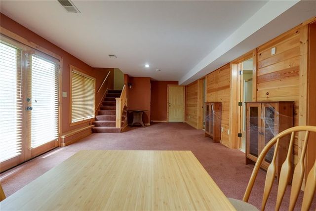 22700 E Blue Mills Road, Independence, MO 64058