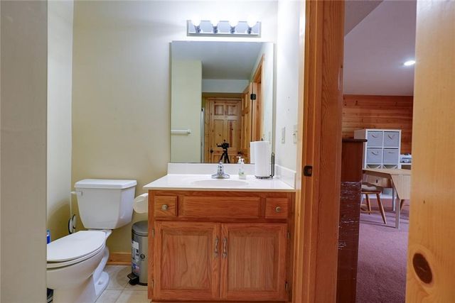 22700 E Blue Mills Road, Independence, MO 64058