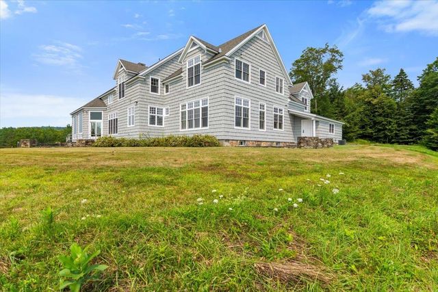 19 Old Town Road, Winhall, VT 05340