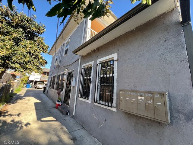 669 N Boyle Ave, Los Angeles, CA 90033