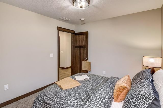 5610 Moss Trail, Eau Claire, WI 54703