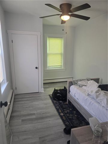 59 Court Street, Bristol, RI 02809