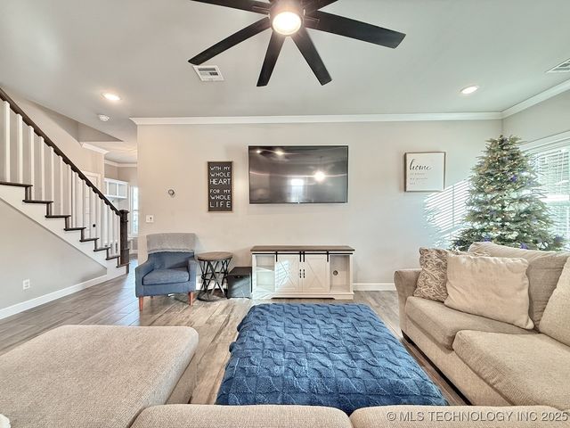 210 N 16th Street, Collinsville, OK 74021