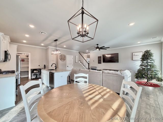 210 N 16th Street, Collinsville, OK 74021