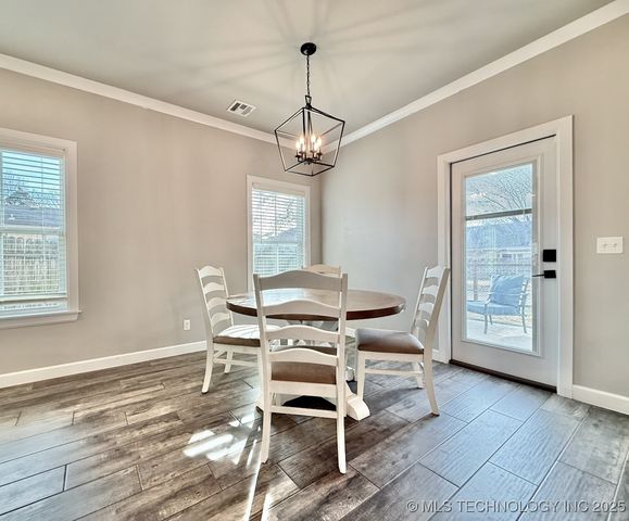 210 N 16th Street, Collinsville, OK 74021