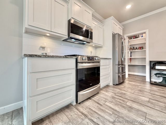 210 N 16th Street, Collinsville, OK 74021