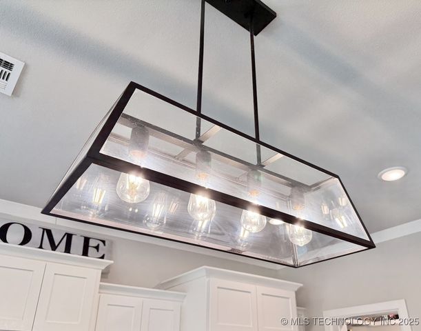 210 N 16th Street, Collinsville, OK 74021