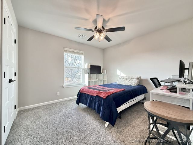 210 N 16th Street, Collinsville, OK 74021