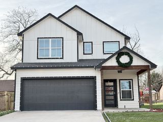 210 N 16th Street, Collinsville, OK 74021