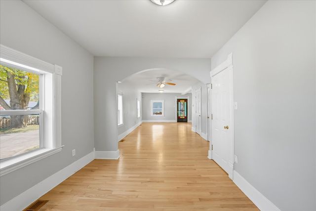 317 E Dearborn Street, Plano, IL 60545