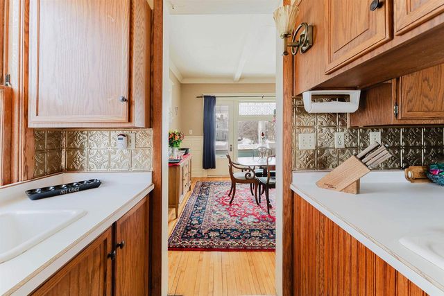 1552 ALGOMA BOULEVARD, Oshkosh, WI 54901