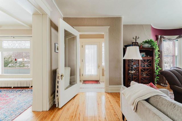 1552 ALGOMA BOULEVARD, Oshkosh, WI 54901