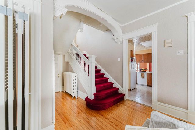 1552 ALGOMA BOULEVARD, Oshkosh, WI 54901