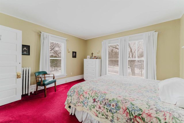 1552 ALGOMA BOULEVARD, Oshkosh, WI 54901