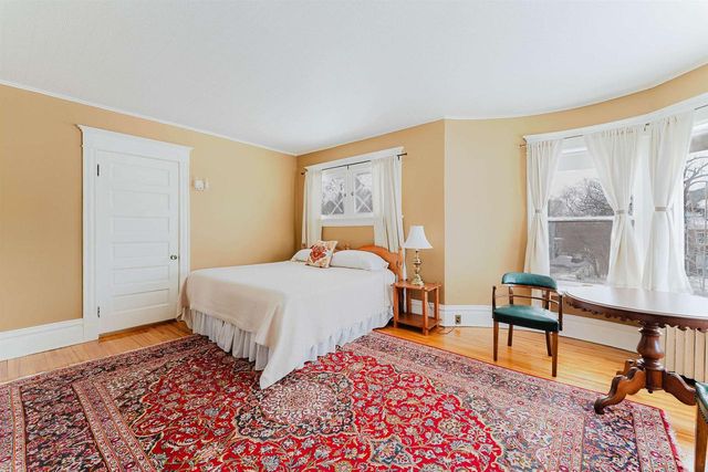 1552 ALGOMA BOULEVARD, Oshkosh, WI 54901