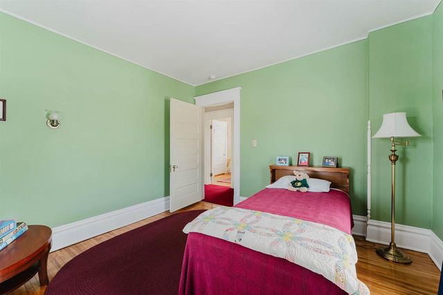 1552 ALGOMA BOULEVARD, Oshkosh, WI 54901