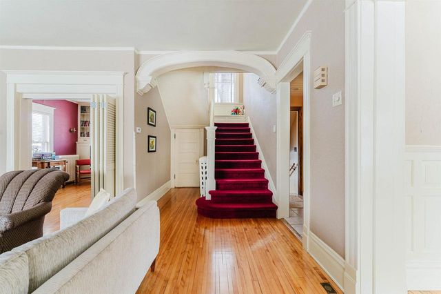 1552 ALGOMA BOULEVARD, Oshkosh, WI 54901