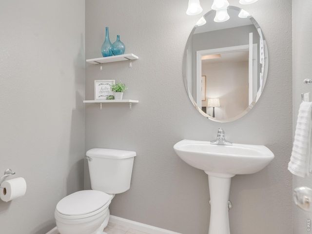 5392 Allison St, Arvada, CO 80002