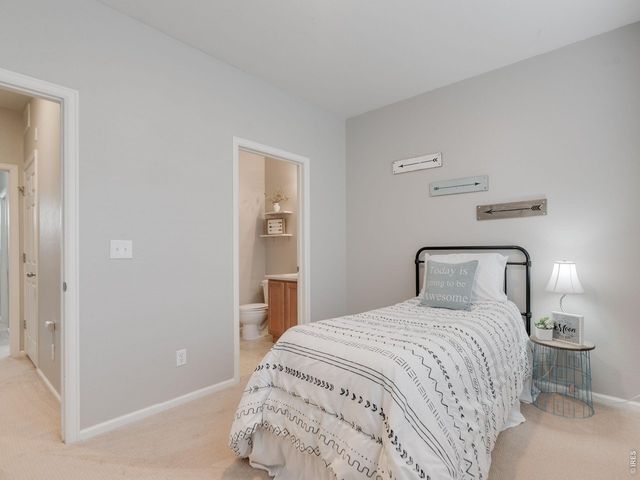 5392 Allison St, Arvada, CO 80002
