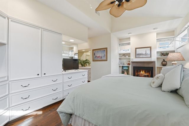 16635 Jamaica Cove Road, Jamaica Beach, TX 77554