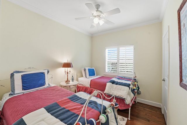 16635 Jamaica Cove Road, Jamaica Beach, TX 77554