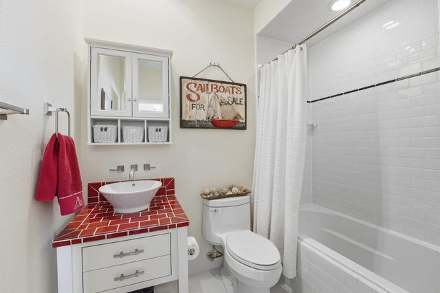 16635 Jamaica Cove Road, Jamaica Beach, TX 77554