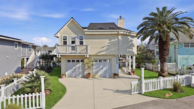 16635 Jamaica Cove Road, Jamaica Beach, TX 77554