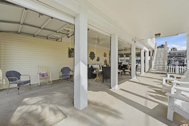 16635 Jamaica Cove Road, Jamaica Beach, TX 77554